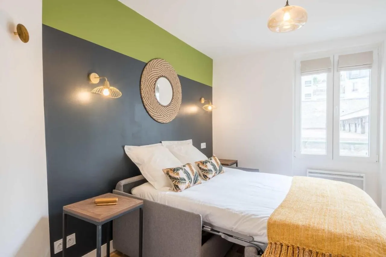 Cosy Apartment In The Heart Of Belleville 6P2Bedroom París