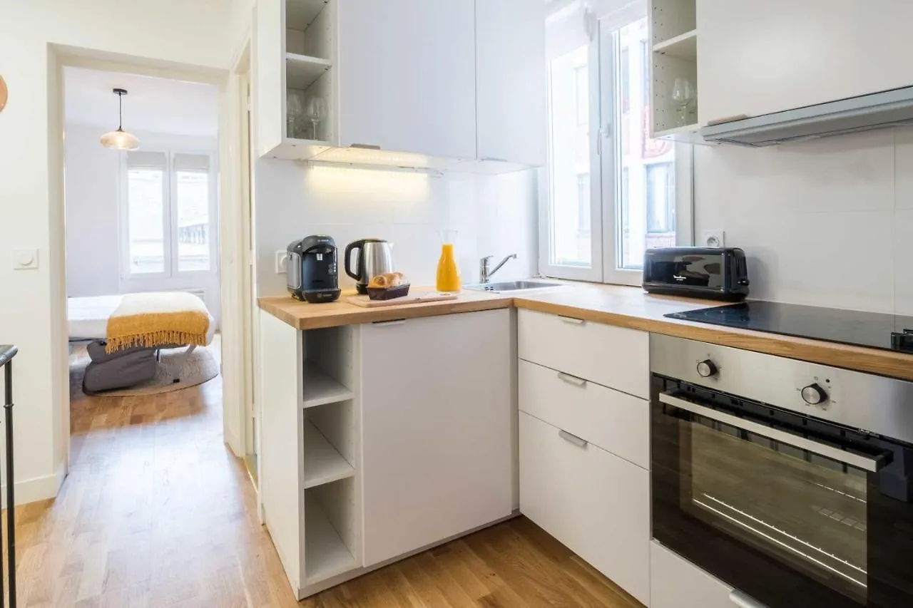 Cosy Apartment In The Heart Of Belleville 6P2Bedroom París 0*,